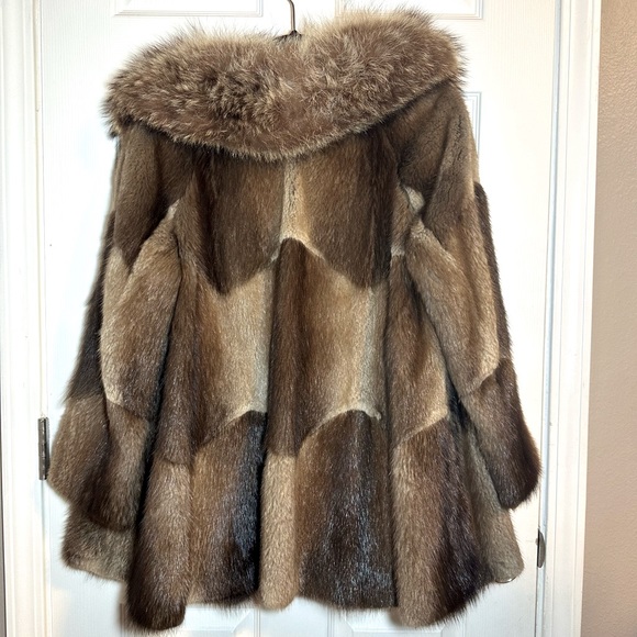 Vintage Daytons Genuine Fur Raccoon Leather Trim Coat - Picture 3 of 15